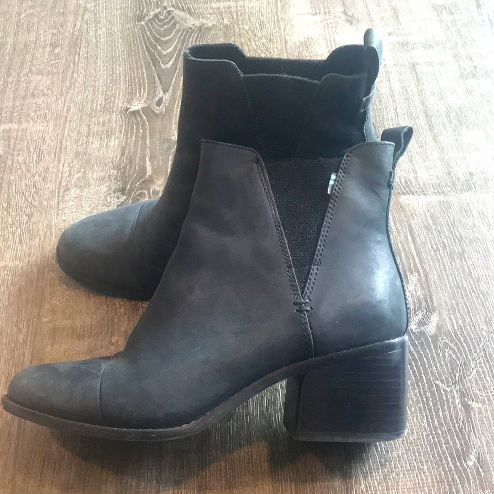 Tom’s Everly Boots- Black